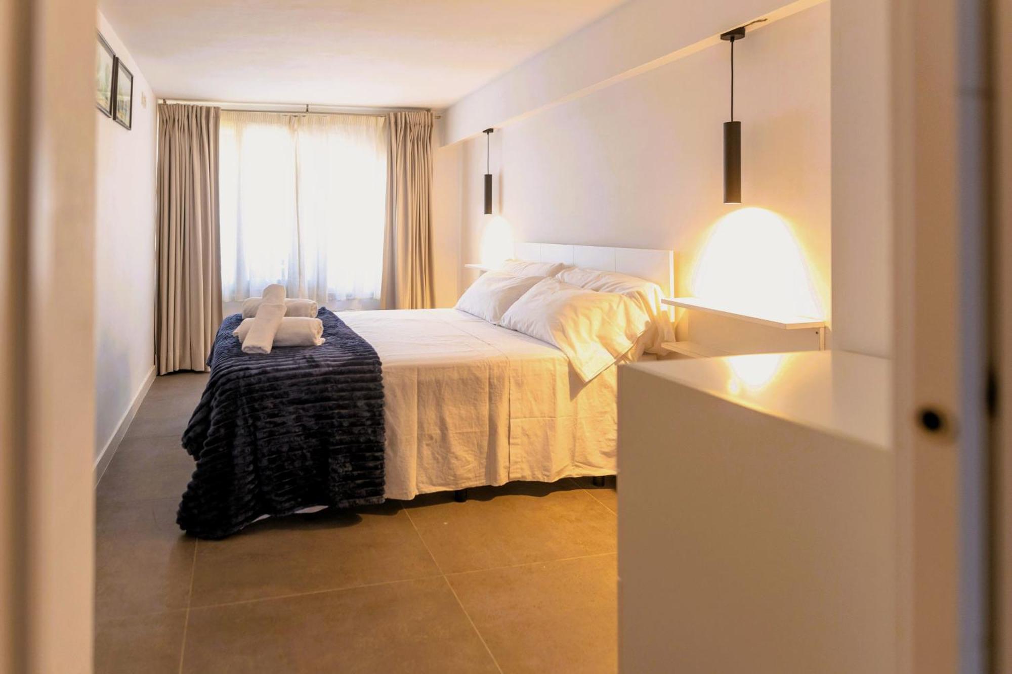 Suitur Beachfront Apartment Roc De Sant Gaieta Roda de Bará Екстериор снимка